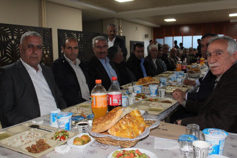 Hamur Kaymakamlığı Kurum Amirleri ve Muhtarlar İçin İftar Yemeği4