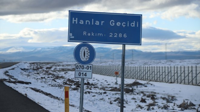 Ardahan, Tunceli ve Kars'ta kar yağışı etkili oldu