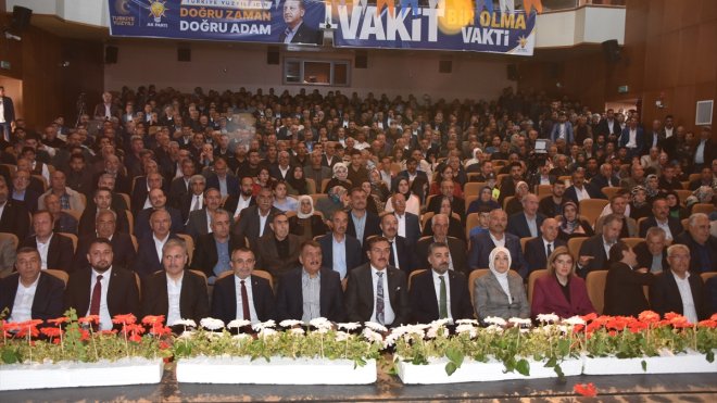 AK Parti Malatya İl Başkanlığınca bayramlaşma programı düzenledi