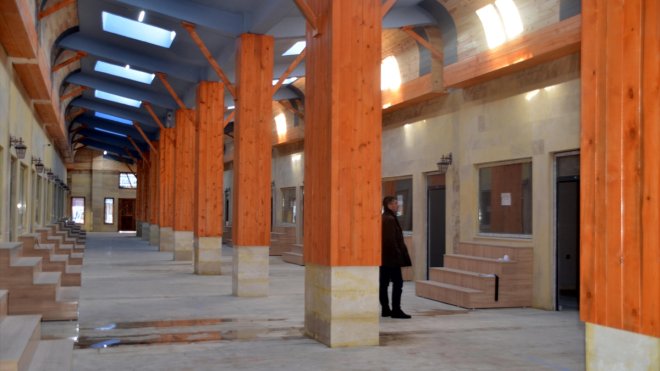 Muş Belediyesi yöresel ürün pazarını tamamladı