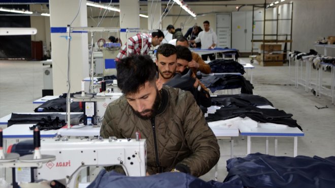 Muş'ta devlet desteğiyle kurulan fabrikada 400 kişilik istihdam hedefleniyor