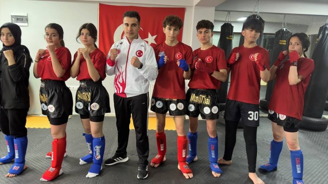 Özel harekat polisinin yetiştirdiği sporcuların hedefi dünya şampiyonluğu1