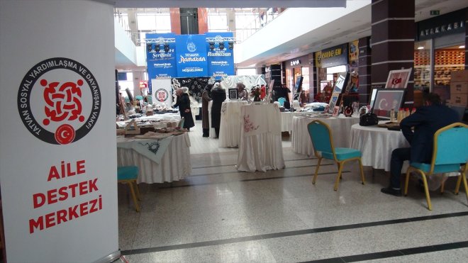 Tatvan'da kursiyerlerin yaptığı ürünler sergilendi