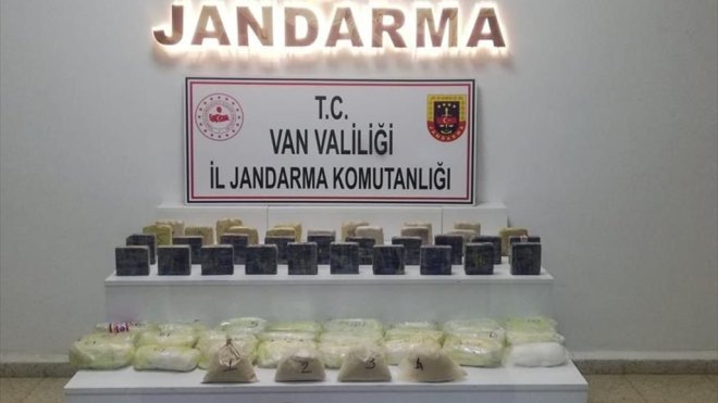 Van'da 33 kilogram uyuşturucu ele geçirildi