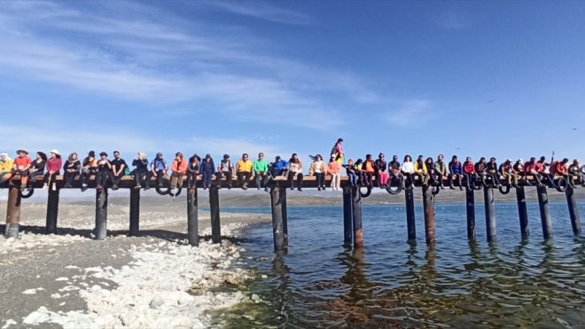 Van'da doğaseverler Adır Adası ve Amik Kalesi'ni gezdi