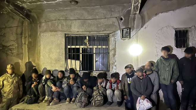 Van'da 13 düzensiz göçmen yakalandı