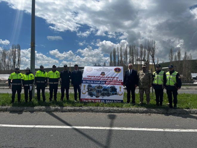 Ağrı'da "Karayolu Trafik Haftası" etkinliklerle kutlanıyor