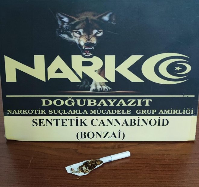 Ağrı'da uyuşturucu madde ile yakalanan 8 şüpheli hakkında işlem yapıldı