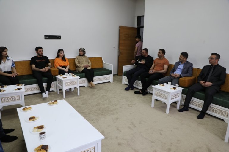 Ağrı Gençlik Merkezinde El Emeği Ürünler Sergilendi4