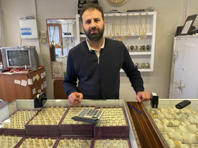 anı yansıdı hırsızlık kameraya AĞRI - Kuyumcudan 2