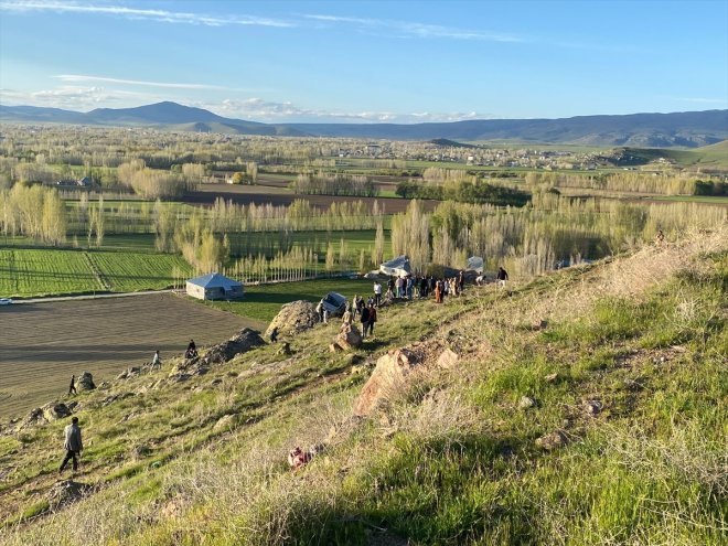 hafif AĞRI - sürücüsü yaralandı aracın Şarampole ticari devrilen 2