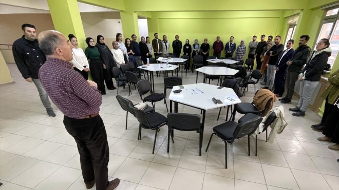 Ardahan'da öğretmenlere 'Aktif öğrenme' semineri verildi