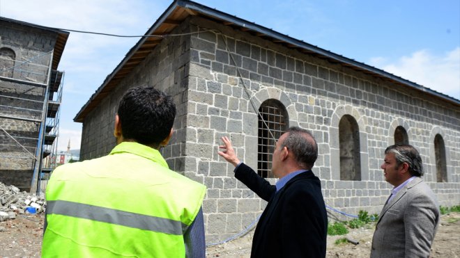 Ardahan'daki Millet Bahçesi çalışmaları hızla devam ediyor