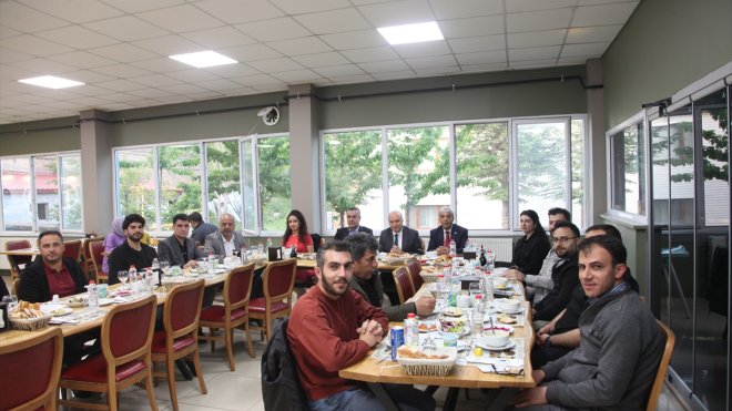 Bitlis Milli Eğitim Müdürü Korkmaz, Ar-Ge birimindeki eğitimcilerle buluştu1