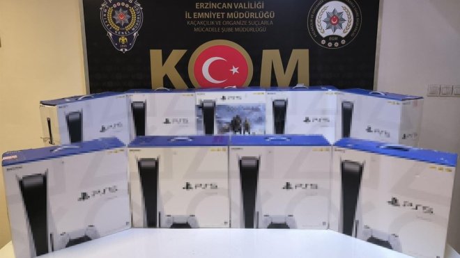 Erzincan'da kaçak oyun konsolları ele geçirildi, 4 şüpheli gözaltına alındı