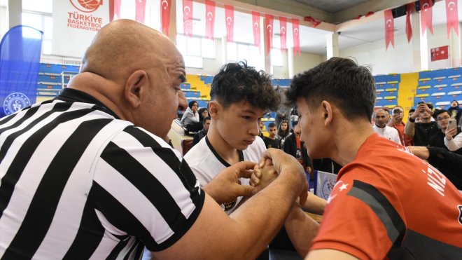 ERZURUM - Okul Sporları Bilek Güreşi Gençler Türkiye Şampiyonası tamamlandı1