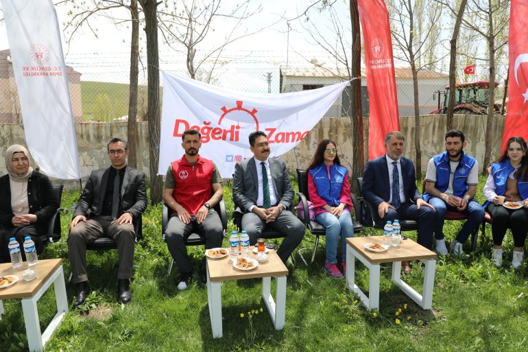 Hamur Gençlerle Kariyer Günleri2