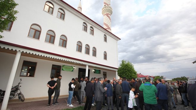 Iğdır'da 'kan davalı' aileler barıştırıldı