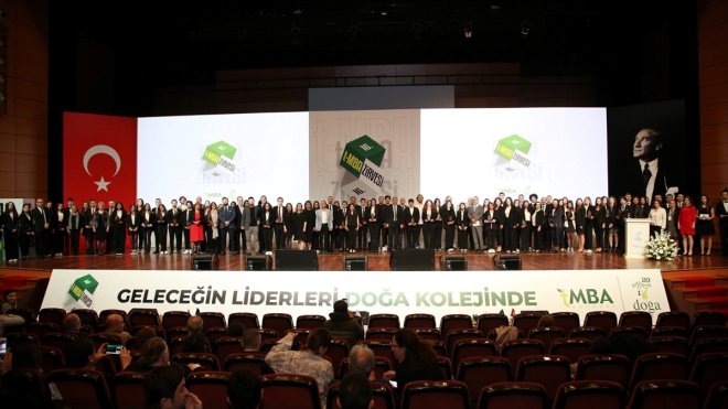 İş dünyasının önde gelen CEO