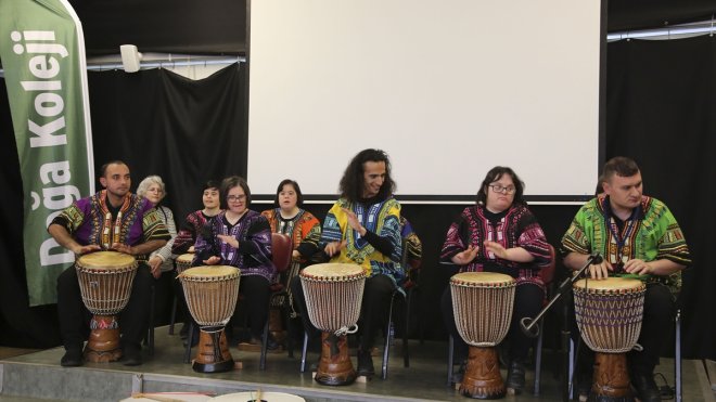 İstanbul Bilgi Üniversitesi farkındalık şenliği düzenledi1