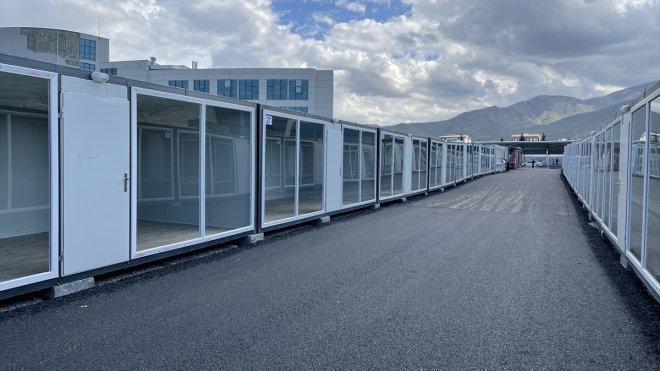 MALATYA - Konteyner kentin çarşısı faaliyete geçiyor1