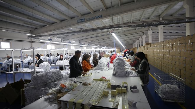 MUŞ - Kurulan tekstil fabrikalarında hedef 10 bin istihdam1