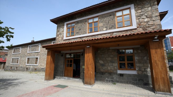 Muş'taki müzeler Malazgirt Zaferi'nden Milli Mücadele'ye uzanan dönemde yolculuğa çıkarıyor