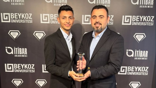 Teknosa, Türkiye'nin en itibarlı markası seçildi