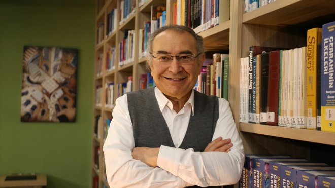 Üsküdar Üniversitesi Kurucu Rektörü Prof. Dr. Tarhan: "Seçilmiş yalnızlık CEO'ların ve liderlerin hastalığıdır"