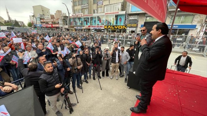 Van bağımsız milletvekili adayı İdris Ahi miting yaptı