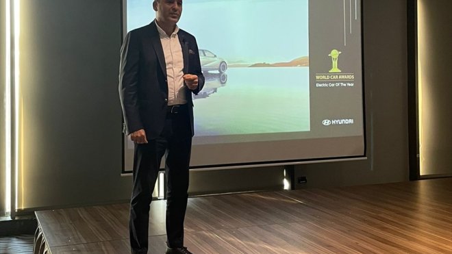 "Yılın Otomobili" adaylarından IONIQ 5, otomotiv basınıyla yeniden buluştu