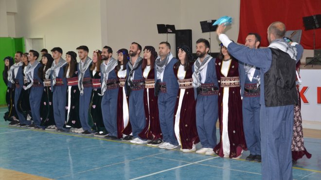 Yüksekova'da 19 Mayıs Atatürk'ü Anma Gençlik ve Spor Bayramı kutlandı
