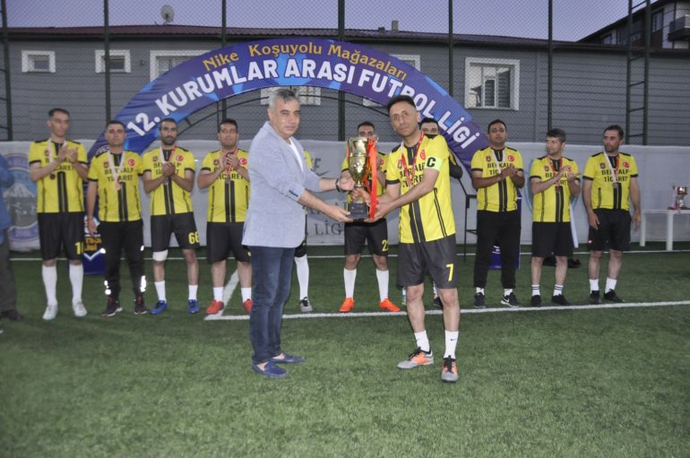 12.Kurumlar Arası Futbol Ligi Şampiyonu Polis Gücü Spor Oldu11