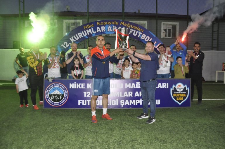 12.Kurumlar Arası Futbol Ligi Şampiyonu Polis Gücü Spor Oldu4