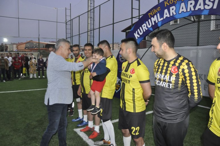 12.Kurumlar Arası Futbol Ligi Şampiyonu Polis Gücü Spor Oldu5