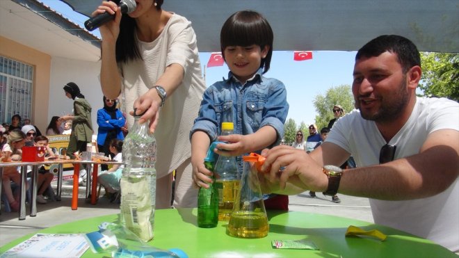 Tatvan'da bilim şenliği düzenlendi