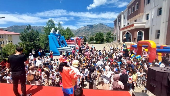 Elazığ'da çocuk şenliği düzenlendi