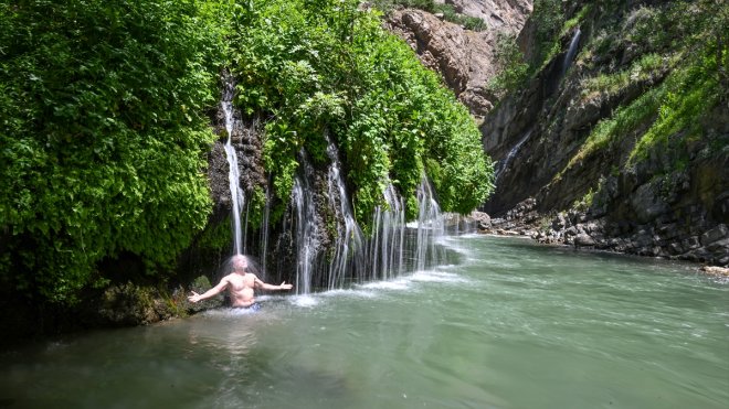 Hakkari, doğal güzellikleriyle birçok ilden doğaseveri ağırlıyor