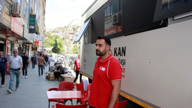 Hakkari'de kan bağışı kampanyası