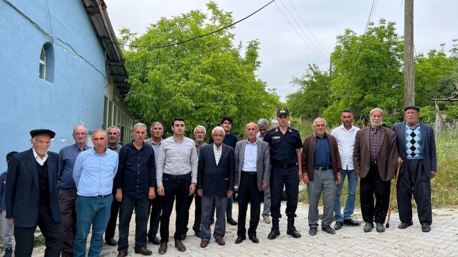 Keban Kaymakamı Ardıç, köyleri ziyaret etti1