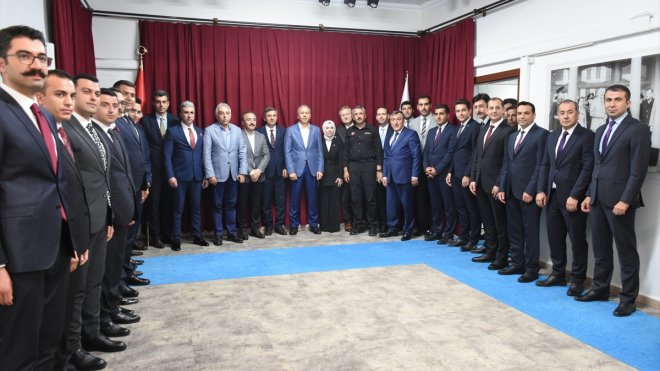 İçişleri Bakanı Yerlikaya, Malatya'da ziyaretlerde bulundu