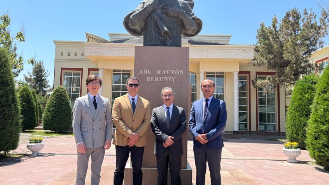 Medipol, Özbekistan'da iyi niyet sözleşmesi imzaladı