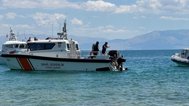 Serinlemek için Van Gölü