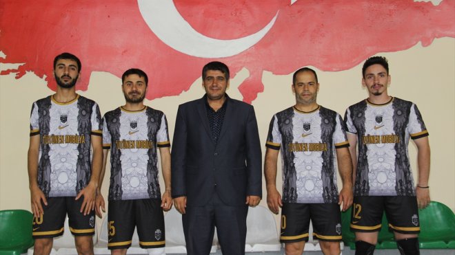 Solhan Ayak Tenisi Takımı'nın hedefi üçüncü kez Türkiye Şampiyonluğu