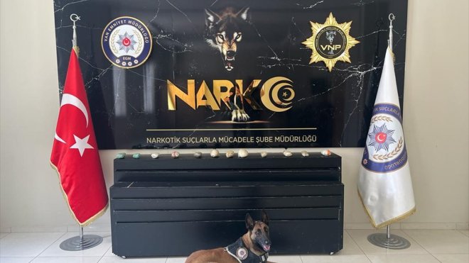 Van'da 3 kilo 820 gram uyuşturucu ele geçirildi