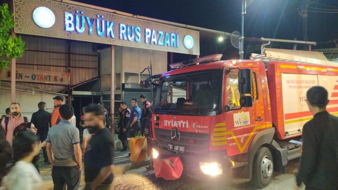 Van'da pasajdaki iş yerinde çıkan yangın kontrol altına alındı