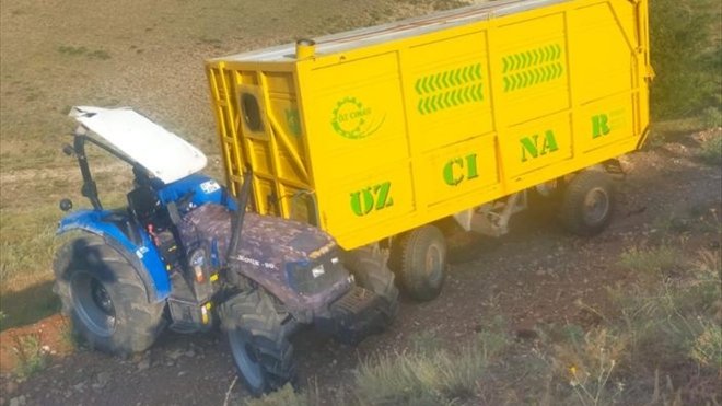 Erzincan’da devrilen traktörün altında kalan 1 kişi öldü, 1 kişi yaralandı1