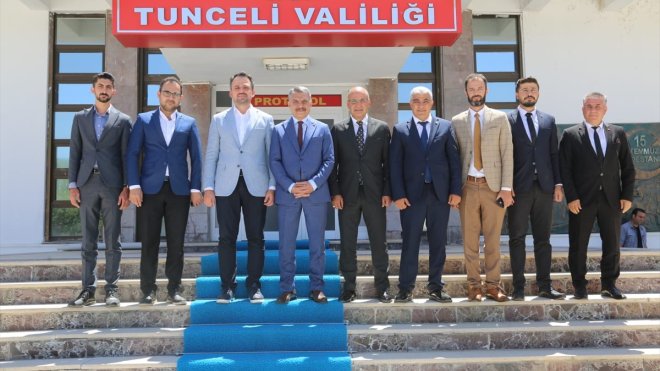 Gençlik ve Spor Bakan Yardımcısı Enes Eminoğlu, Tunceli'de ziyaretlerde bulundu