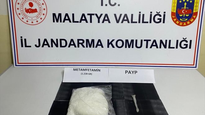 Malatya'da uyuşturucu operasyonunda 3 zanlı tutuklandı