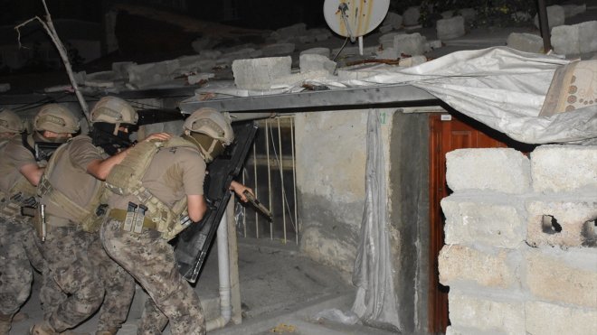 Van'da 11 düzensiz göçmen yakalandı